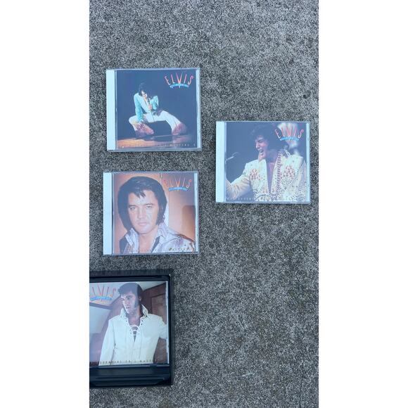 Elvis The King of Rock 'N' Roll Essential 70's Masters 5 Discs Box Set Stamps - Picture 5 of 6